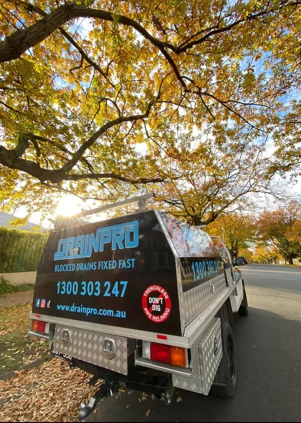 Drainpro truck and team on a Melbourne job, photo 3